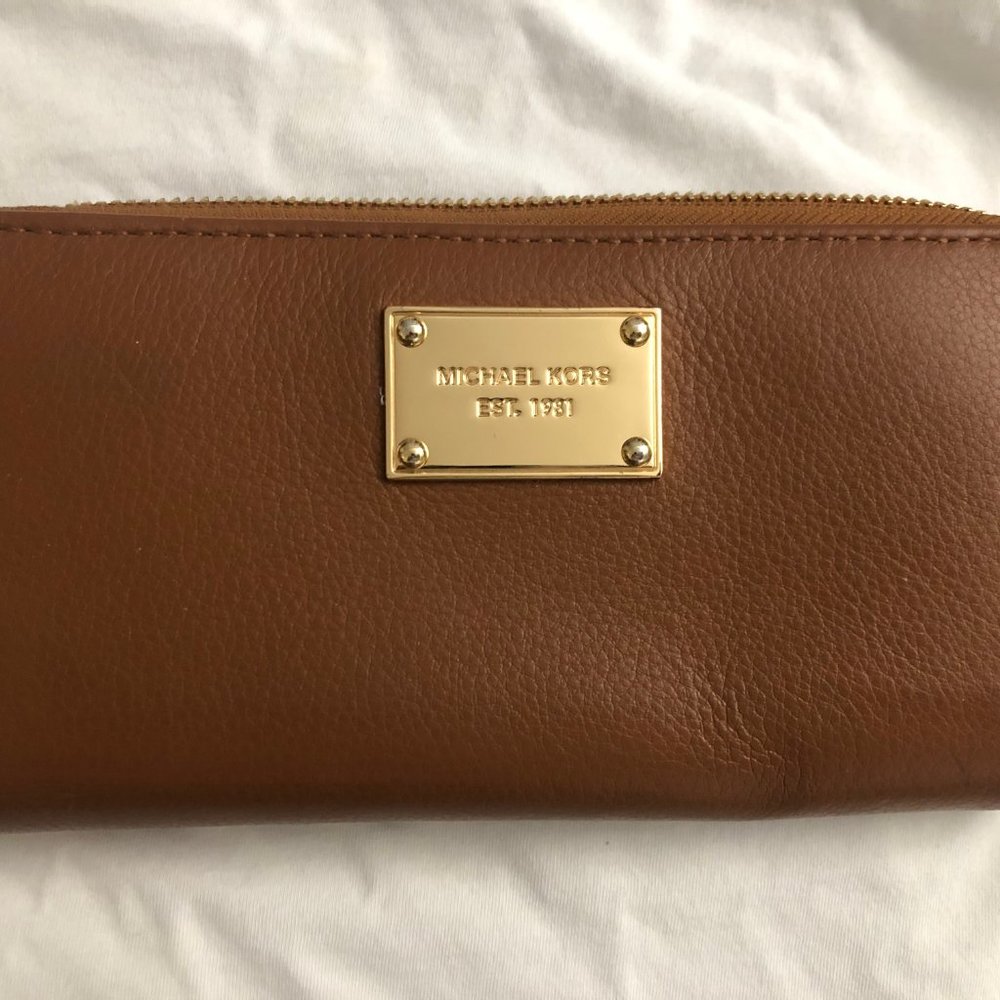 Michael Kors Leather Wallet